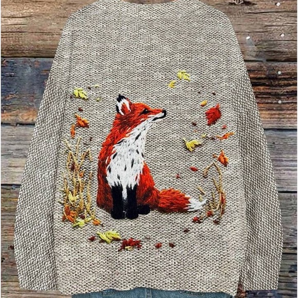 Fox Pattern Loose Pullover Sweater With Faux Embroidery Design - Picture 4 of 4